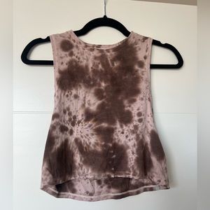 Lululemon Pink Tie Dye Crop Tank. Size 4.